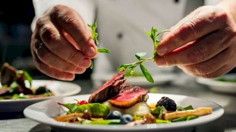 Sedona master chef plating food